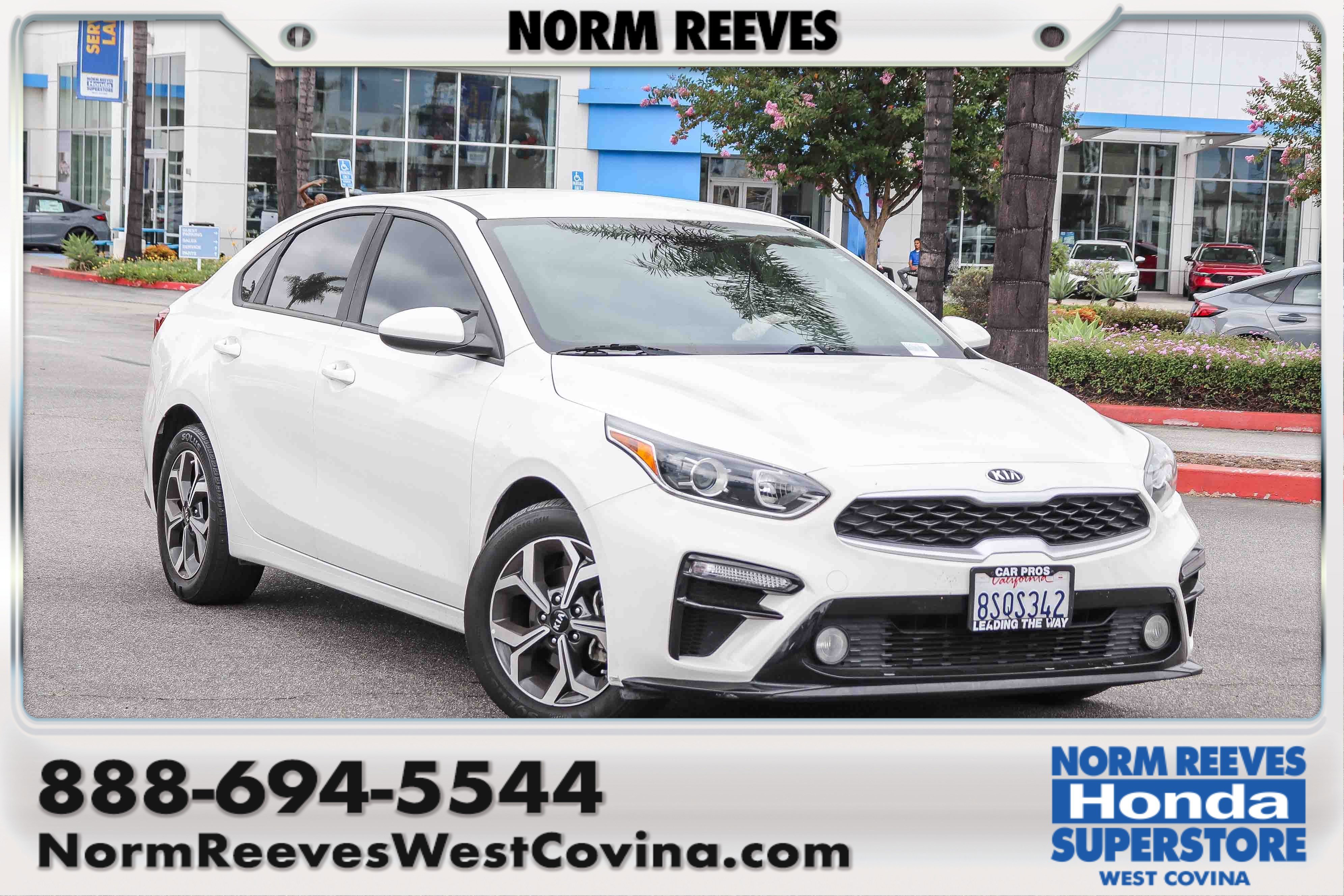 2021 Kia Forte LXS AT's photo