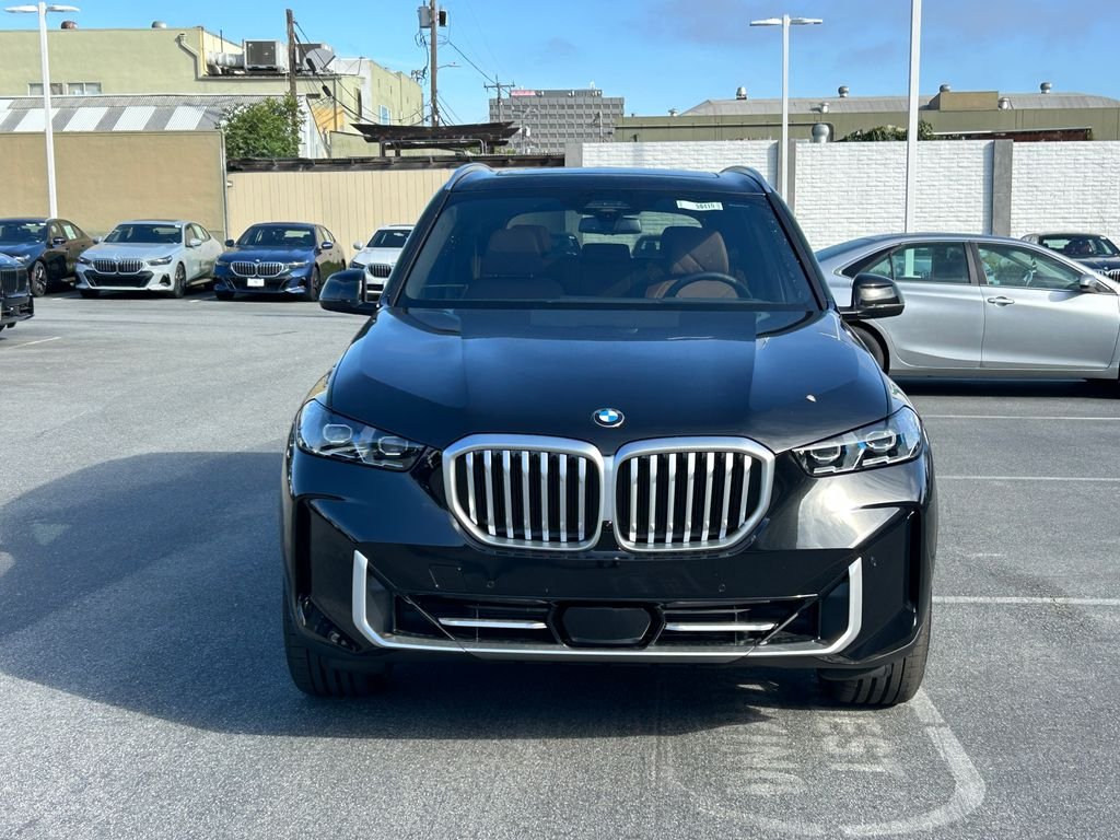 New 2026 Black Sapphire Metallic BMW xDrive40i image 8