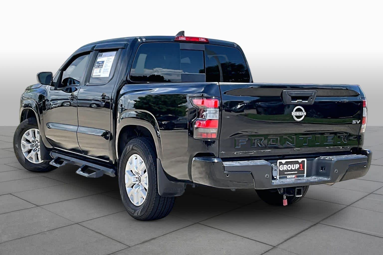 Used 2023 Super Black Nissan SV image 11