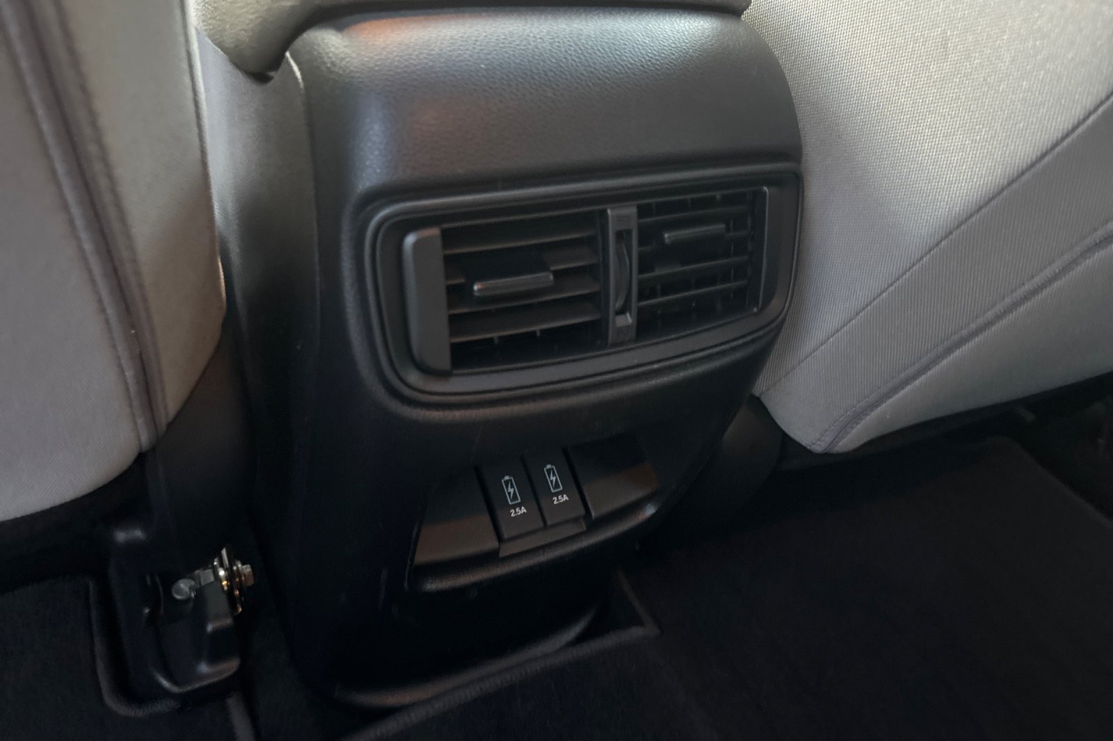 Used 2018 Silver Honda EX image 13