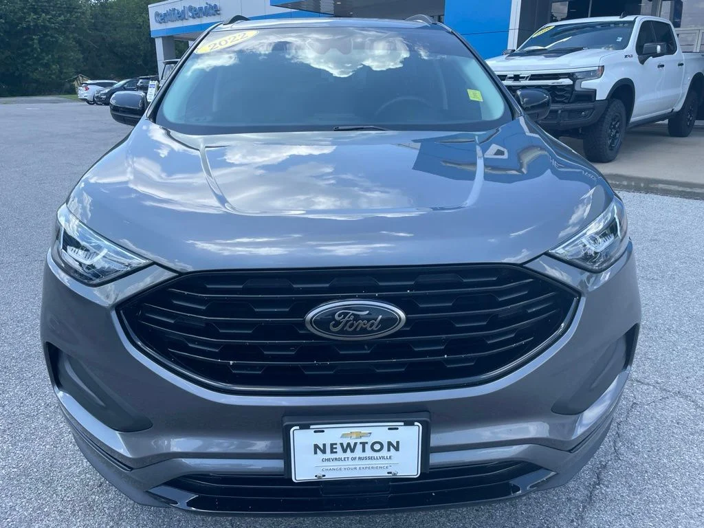 Certified Used 2022 Gray Metallic Ford SE image 2