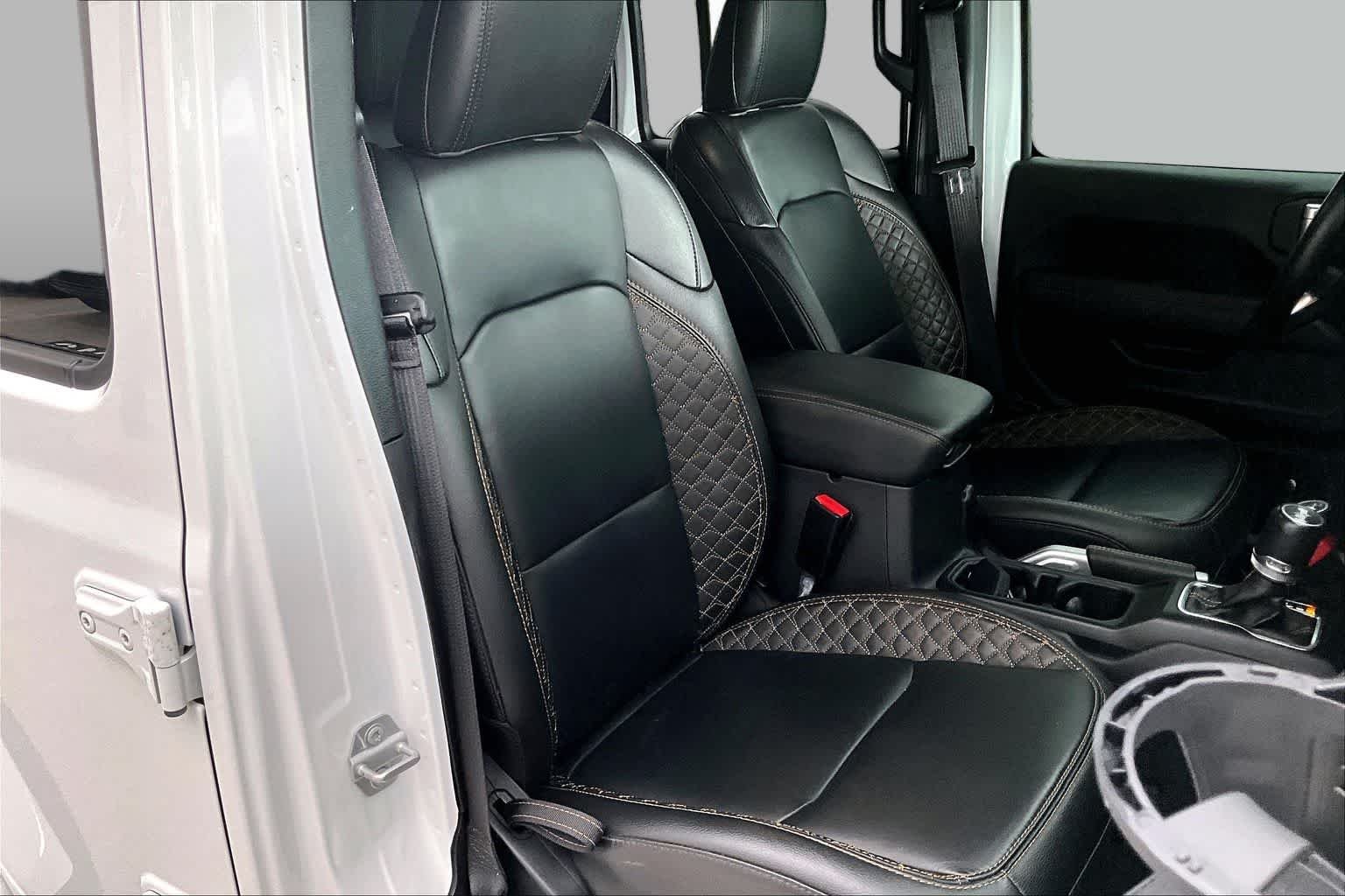 Used 2021 Bright White Clearcoat Jeep Unlimited Sahara High Altitude image 9
