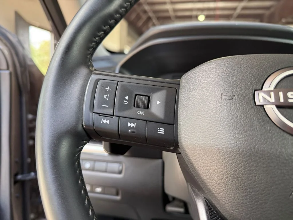 Used 2025 Beige/tan Nissan SV image 24