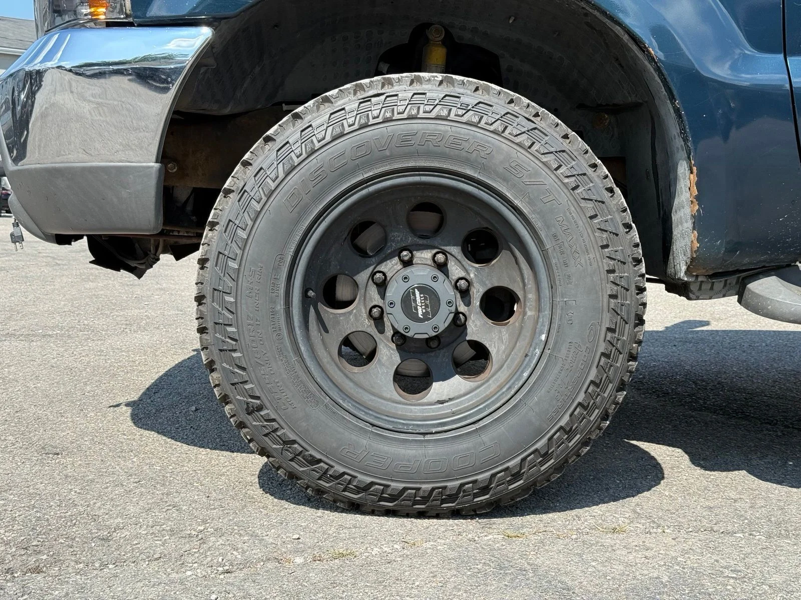 Used 1999 Green Ford  image 10