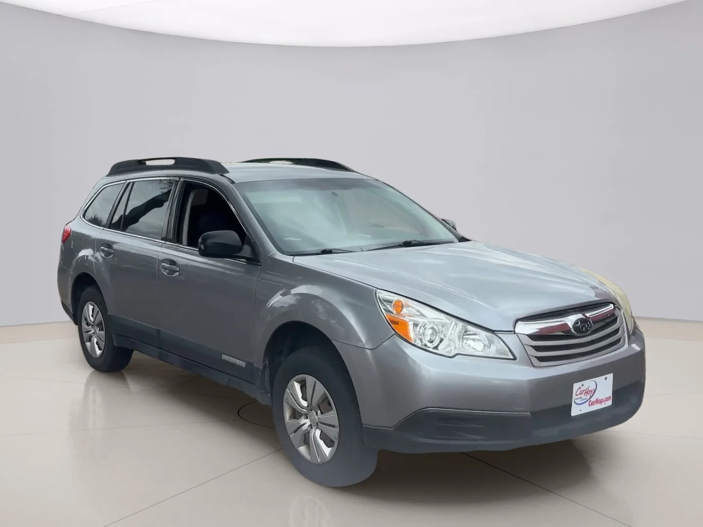 Used 2010 Silver Subaru 2.5I image 7