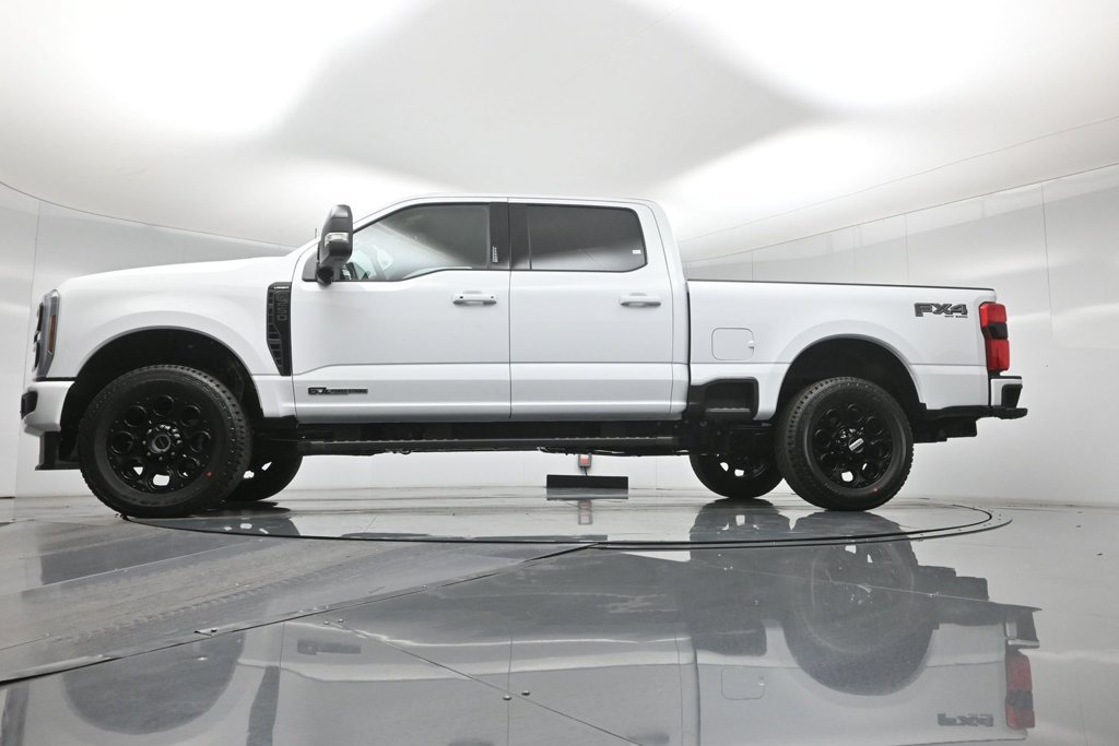 New 2026 Oxford White Ford Lariat image 50