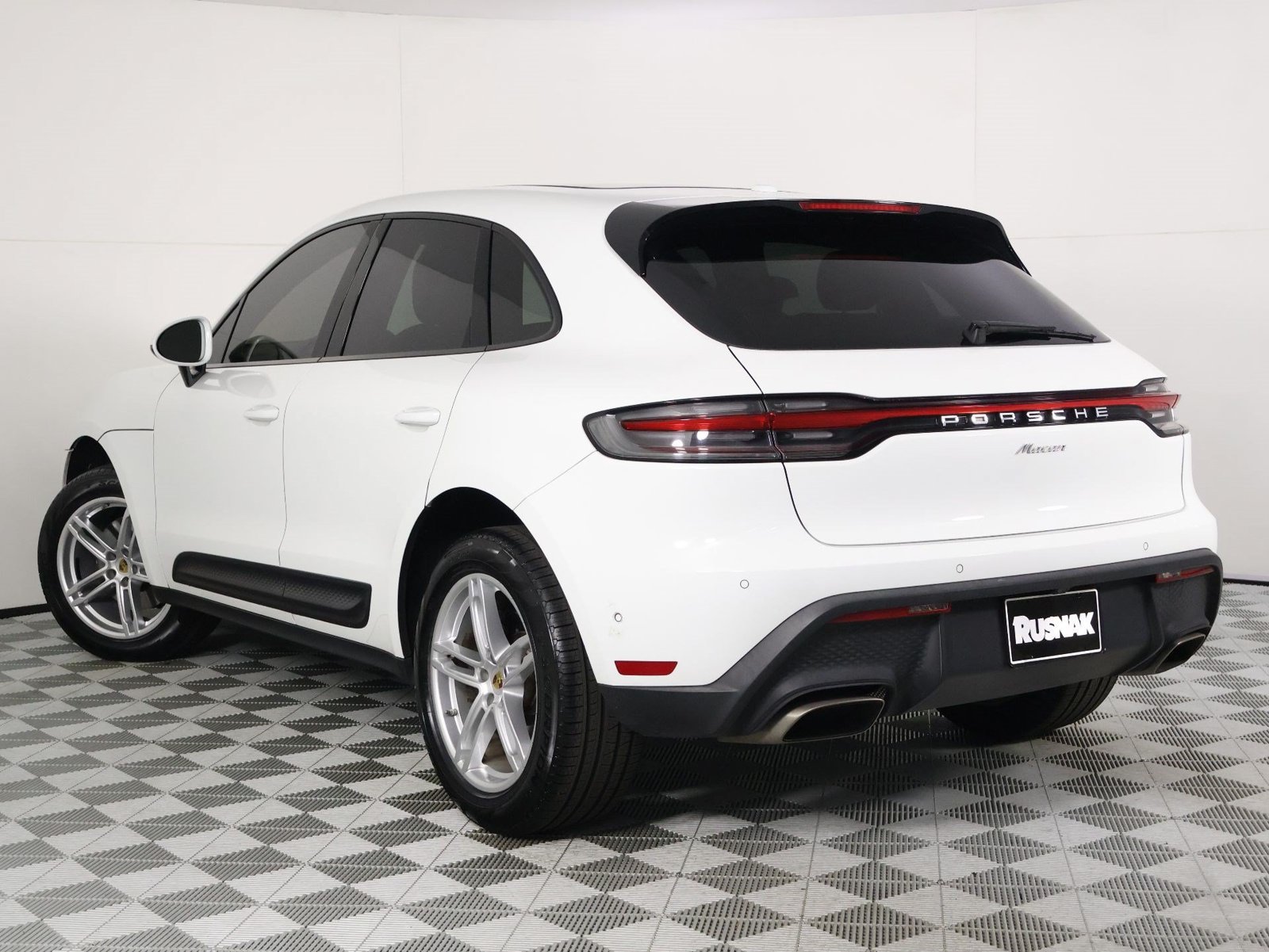 Certified Used 2023 White Porsche  image 3