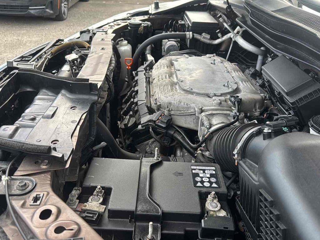 Used 2019 Canyon Bronze Metallic Acura Tech Pkg image 35