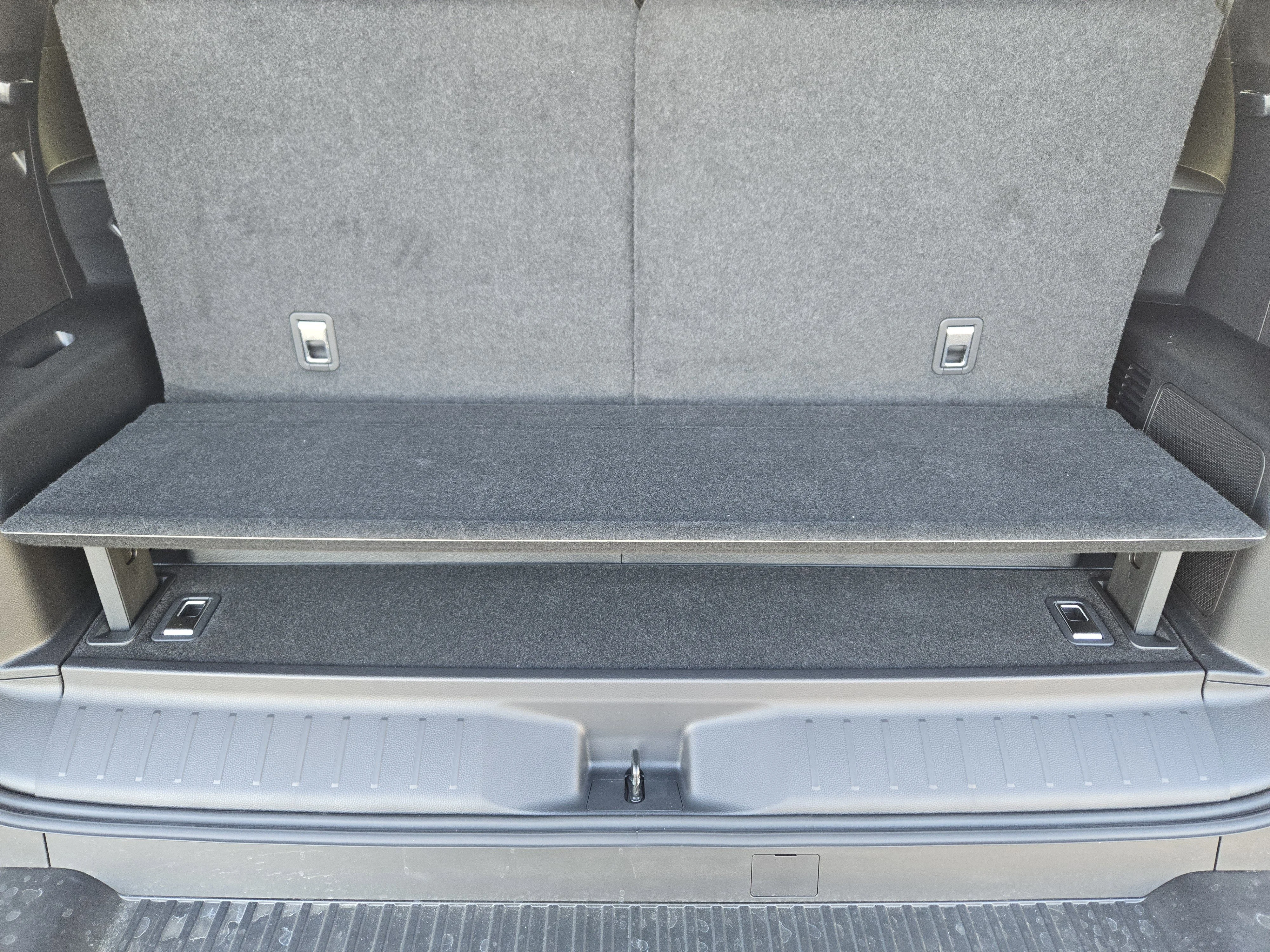 2026 Lexus LX 700h Luxury - Photo 23
