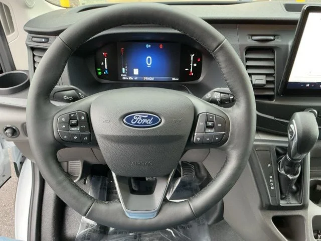 New 2026 Oxford White Ford Base image 19