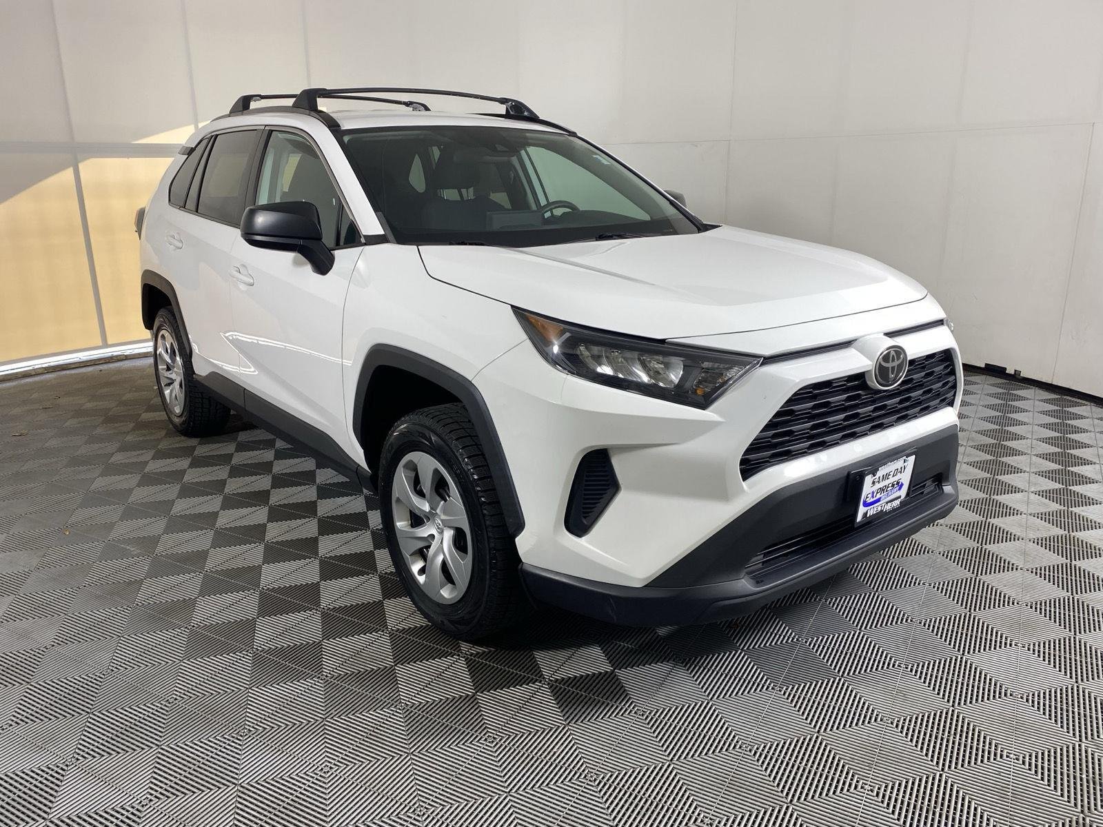Used 2021 Super White Toyota LE image 10