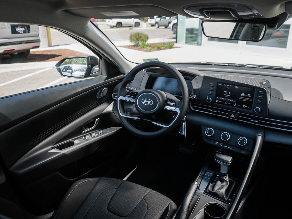 New 2026 Amazon Gray Hyundai SE Sedan FWD image 12