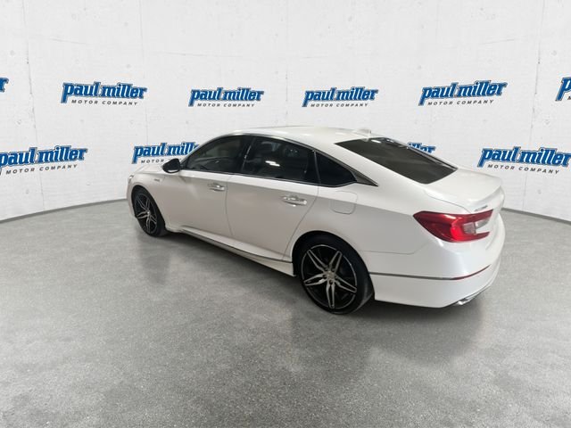 Certified Used 2022 White Honda Touring image 7