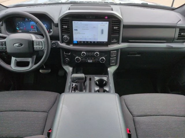 2026 Ford F-150 XLT - Photo 16
