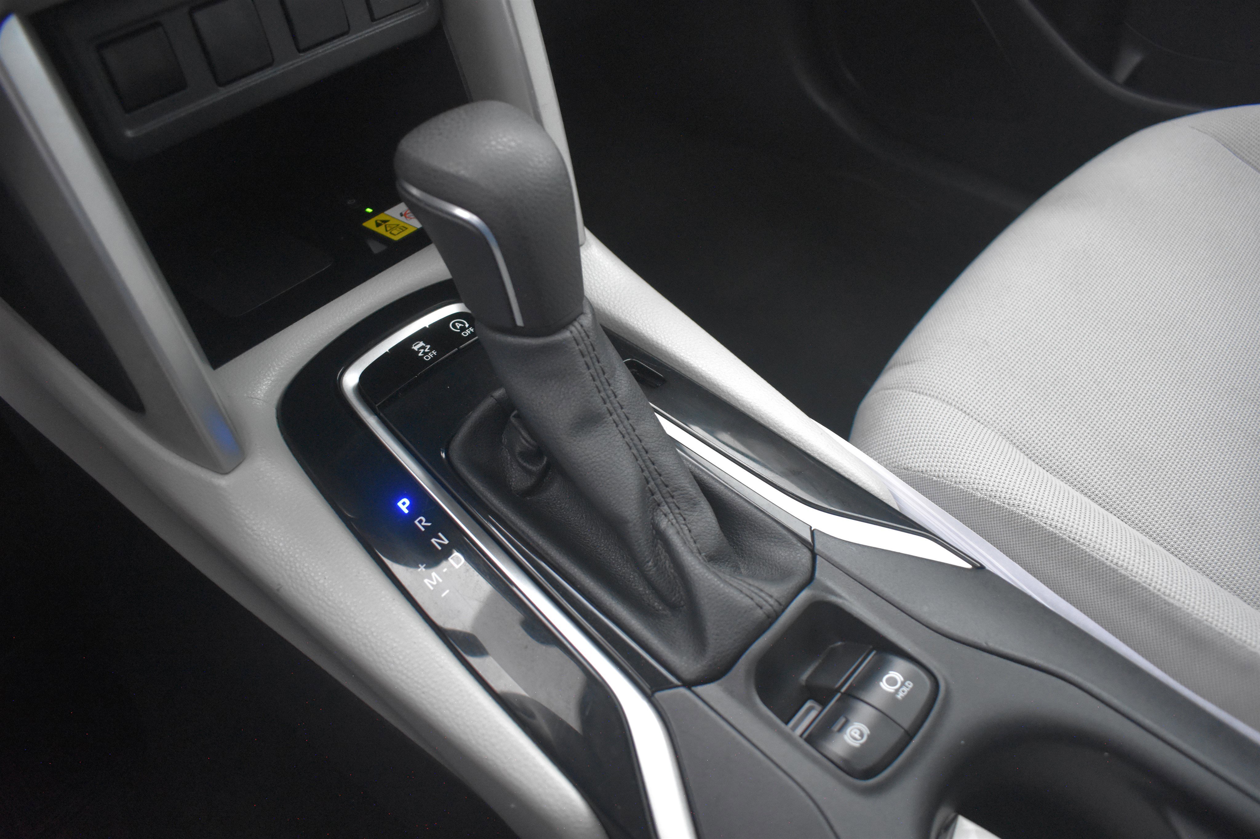 2022 Toyota Corolla Cross LE - Photo 26