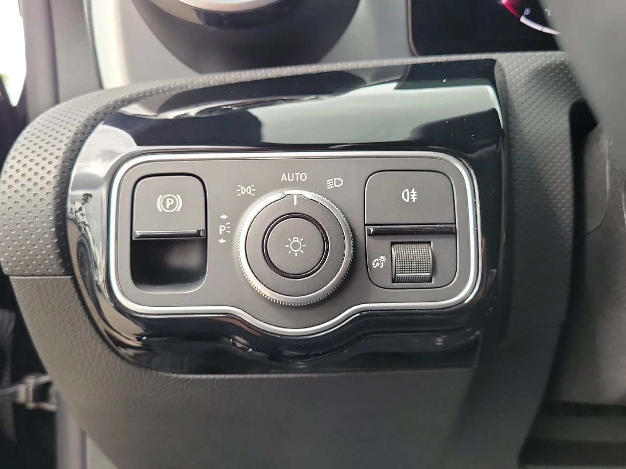 Certified Used 2026 Black Mercedes-Benz CLA 250 image 24