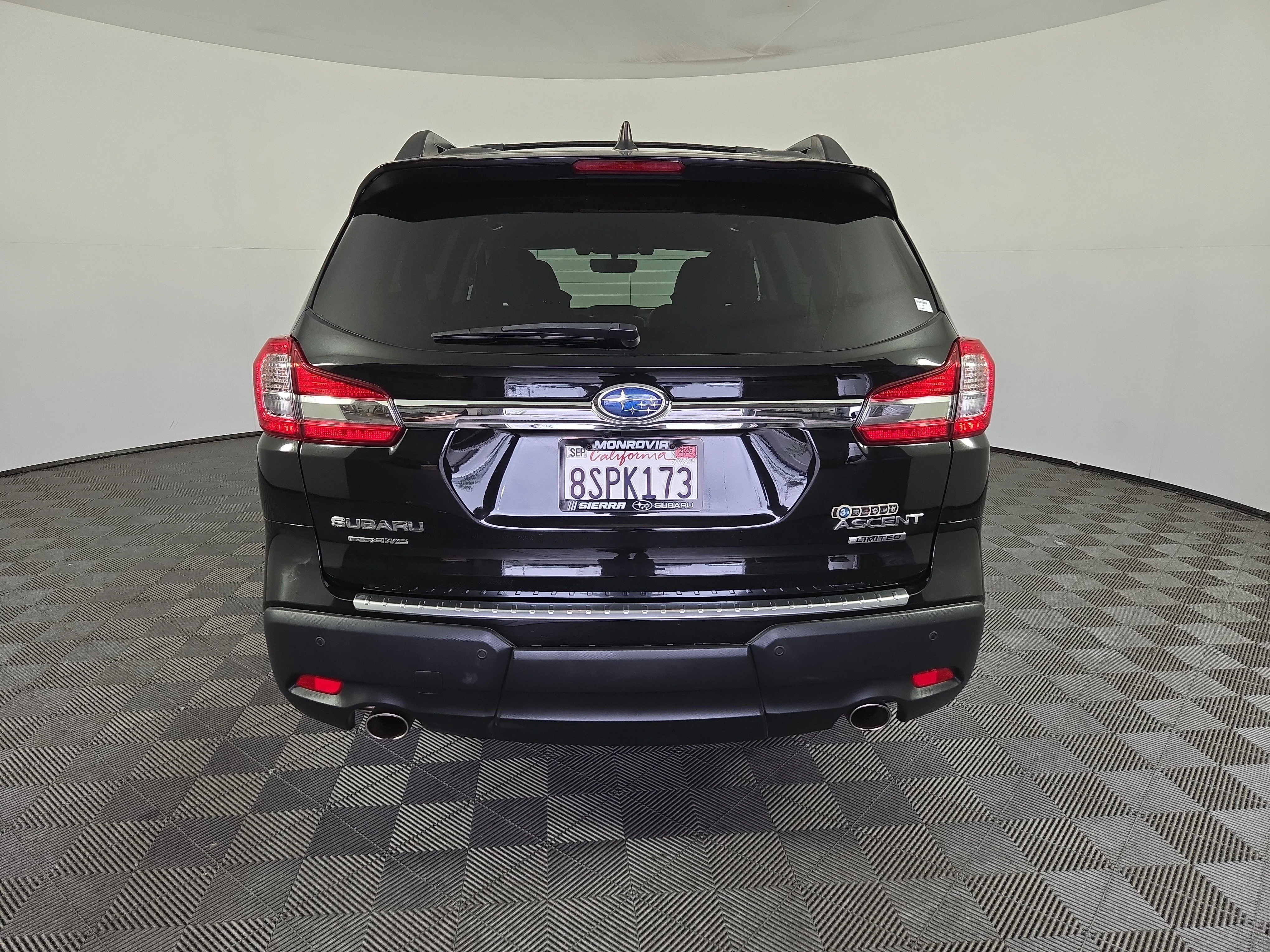 Used 2021 Crystal Black Silica Subaru Limited image 5