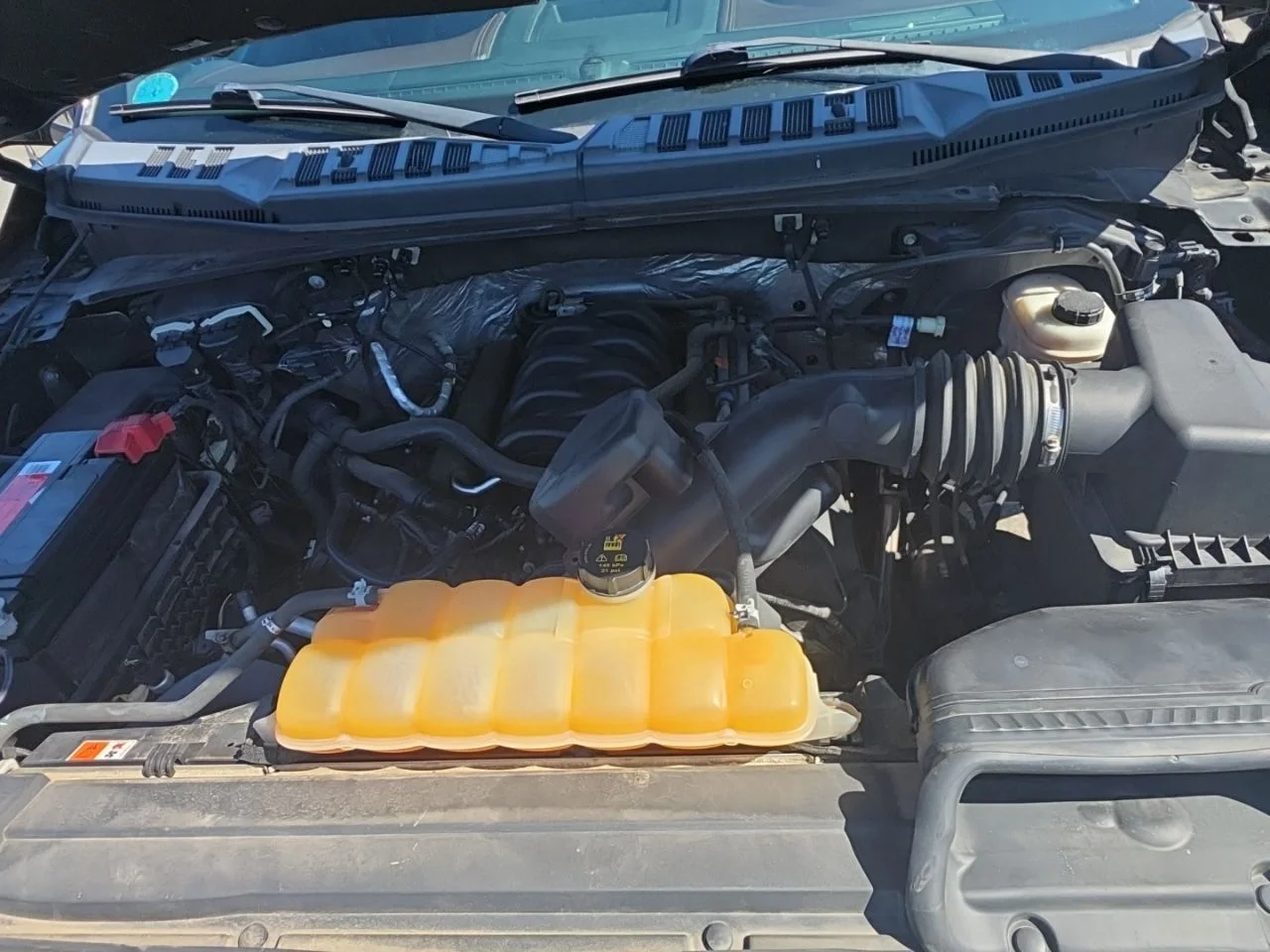 Used 2015 Black Ford Platinum image 14
