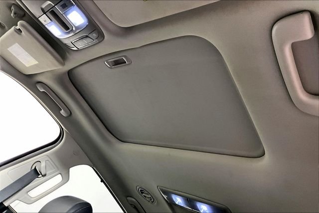 Used 2021 Black Kia EX image 3