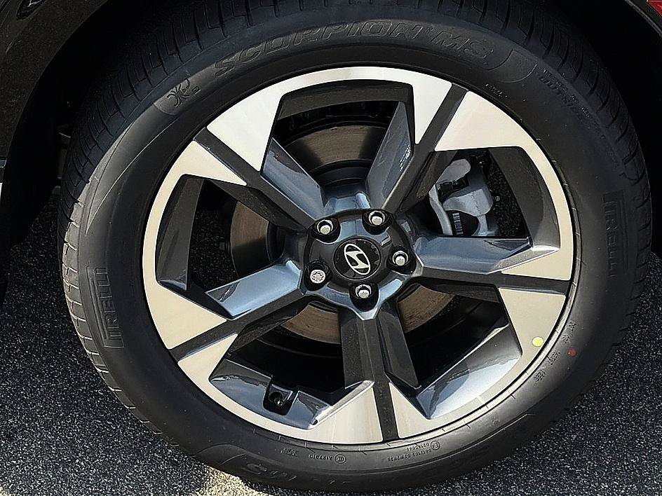 New 2027 Ecotronic Gray Pearl Hyundai Limited 7P image 5