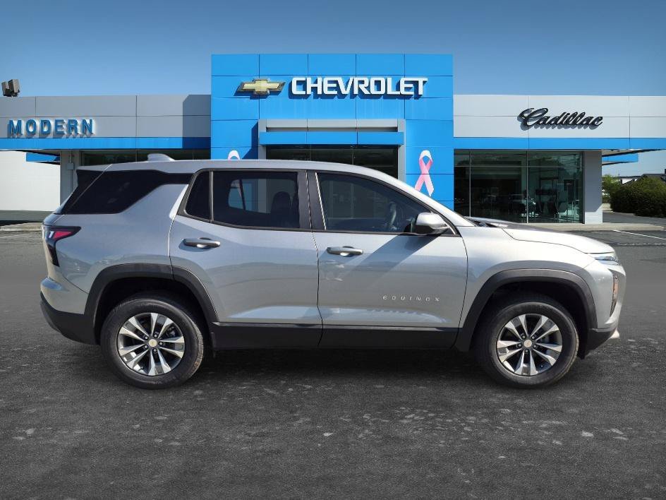 New 2027 Sterling Gray Metallic Chevrolet LT image 6