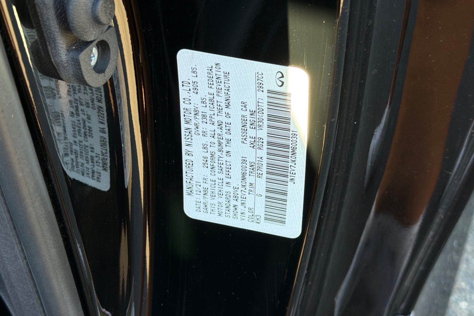 Used 2022 Black Obsidian INFINITI PURE image 26