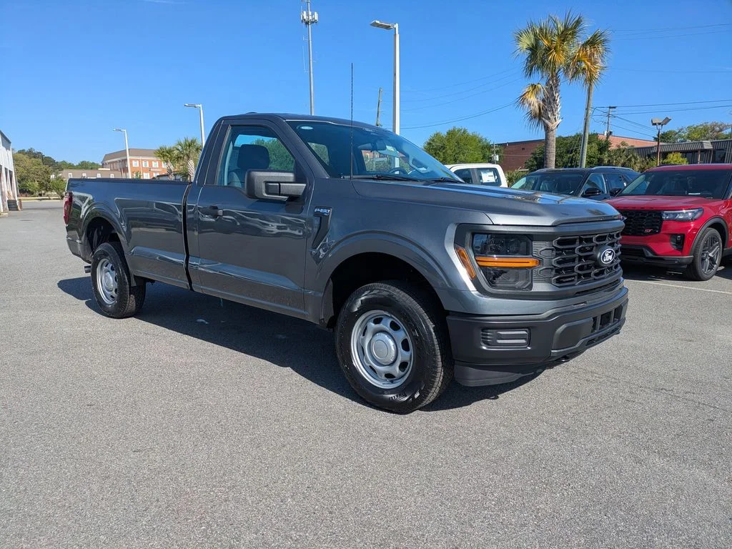 New 2026 Carbonized Gray Metallic Ford XL image 2