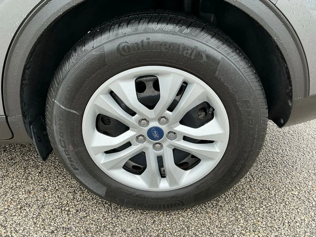 Used 2021 Gray Ford S image 15