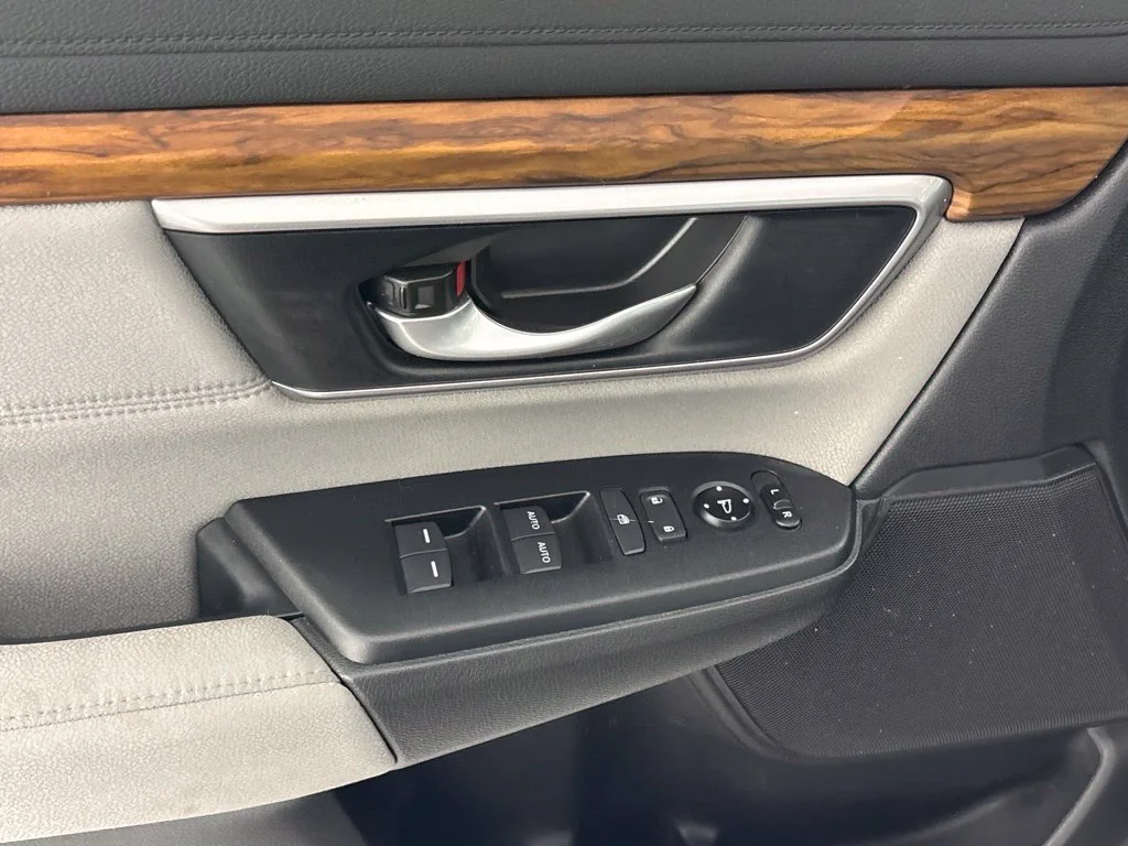 Used 2018 Gray Honda EX image 25
