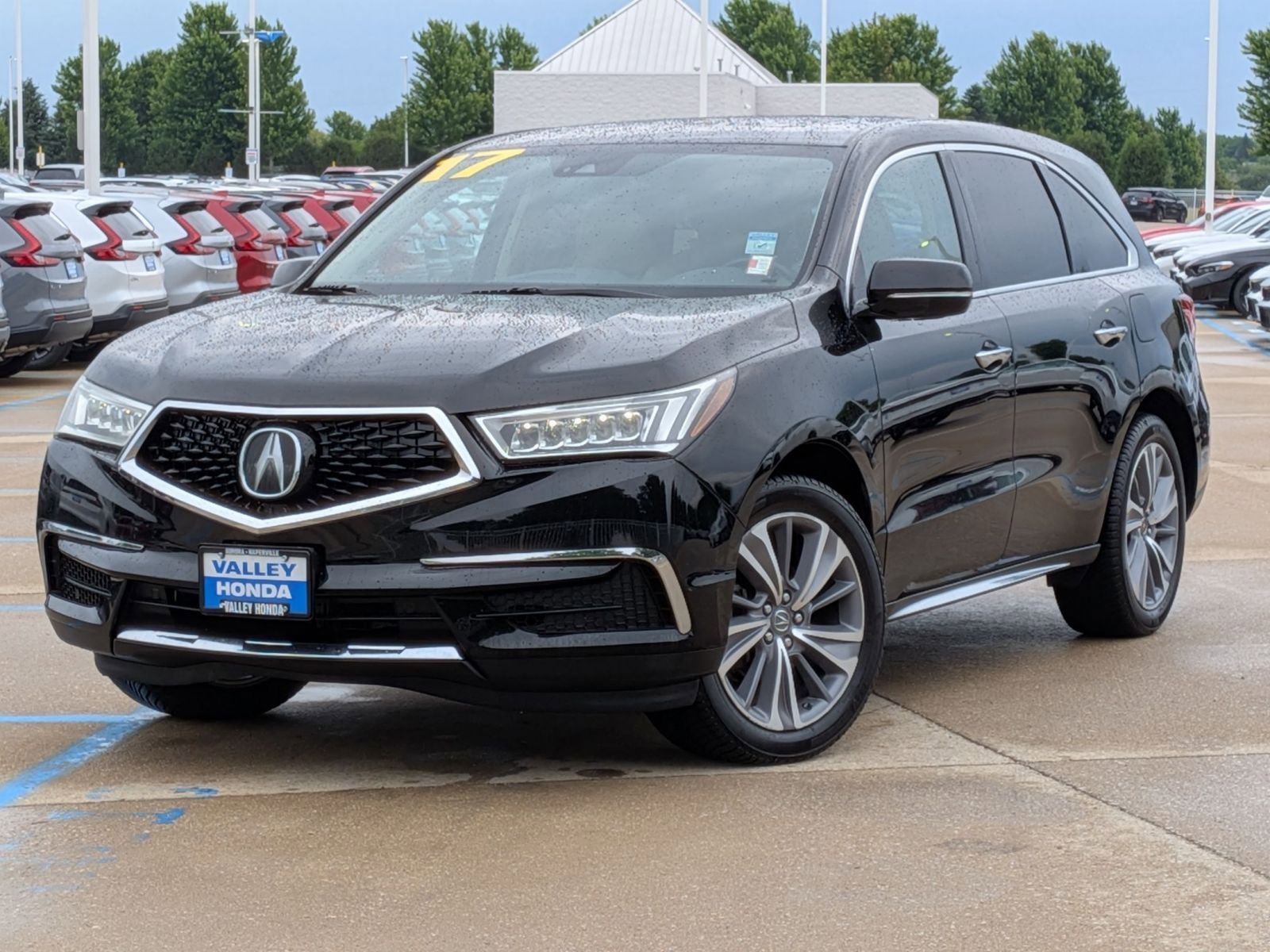 Used 2017 Crystal Black Pearl Acura SH-AWD w/ Technology Package image 2