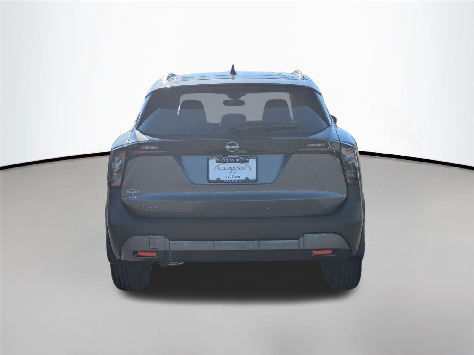 2026 Nissan KICKS SV - Photo 8
