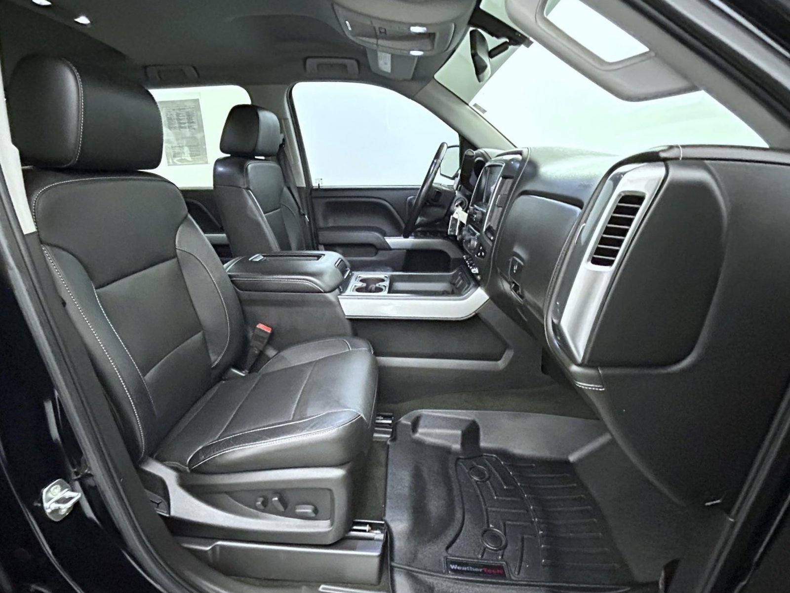 Used 2018 Black Chevrolet LTZ image 15