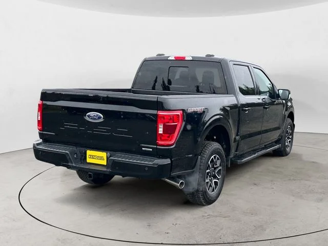 Certified Used 2023 Agate Black Metallic Ford XLT image 5