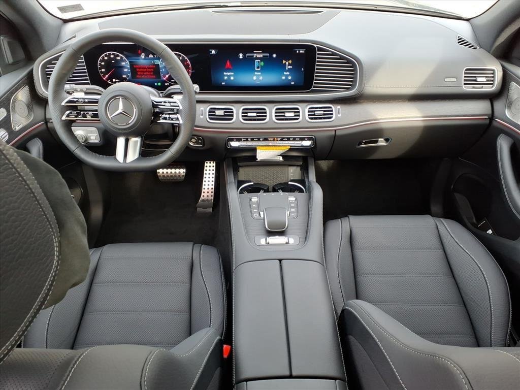 Used 2026 MANUFAKTUR Signature Silicon Grey Mercedes-Benz GLS 450 image 8