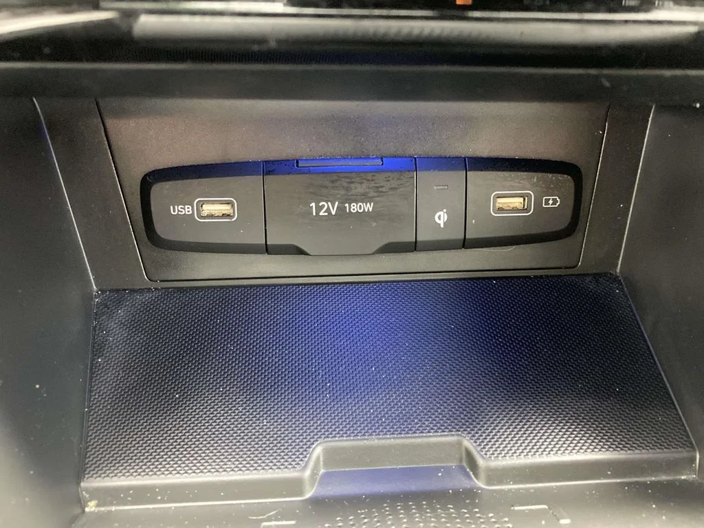 Used 2024 Black Hyundai Limited image 17