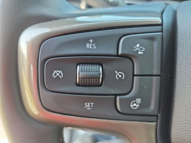 Used 2024 White Chevrolet High Country image 17