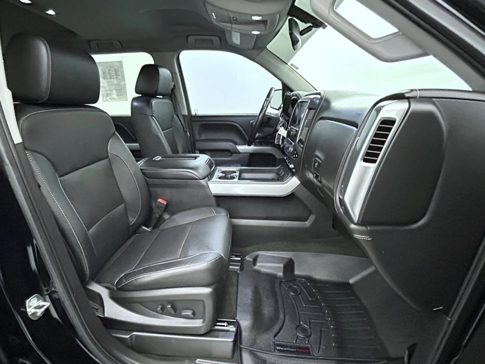 Used 2018 Black Chevrolet LTZ image 15