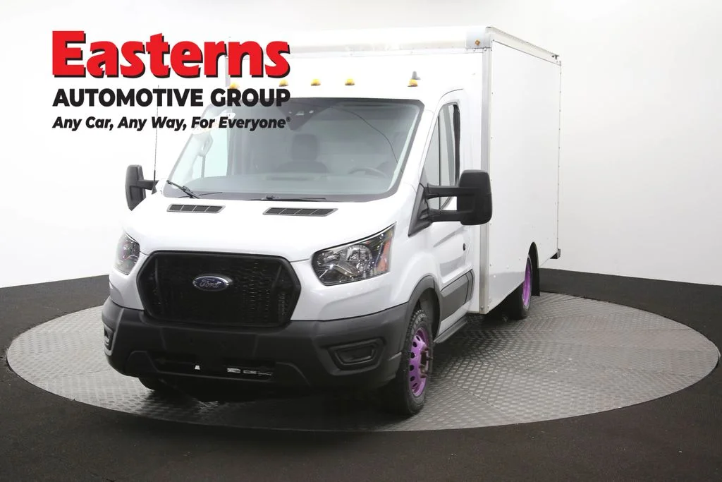 Used 2020 White Ford Base image 53