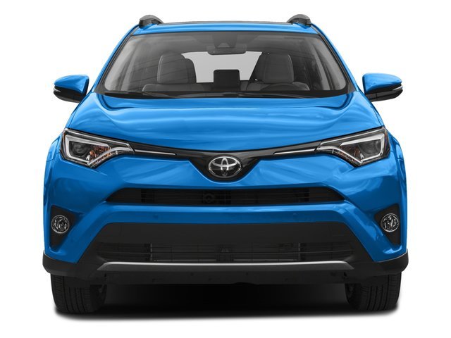Used 2017 Silver Sky Metallic Toyota Limited image 4