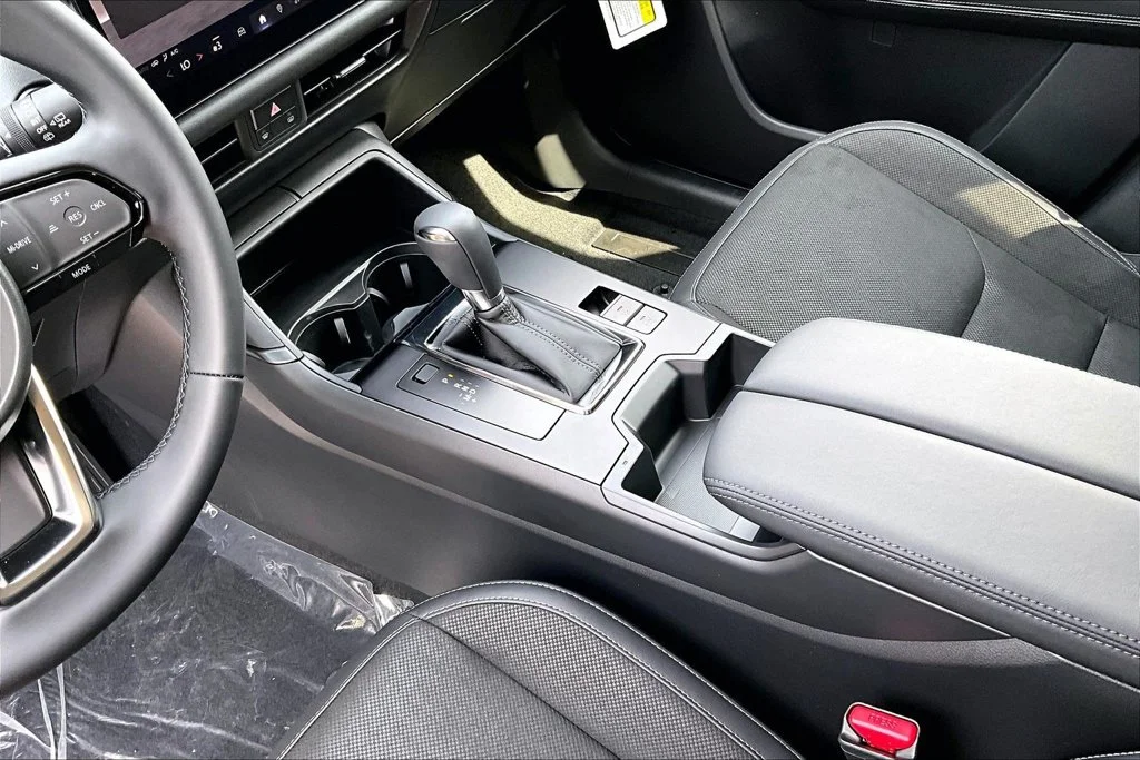 New 2026 White Mazda 2.5 S Select image 8