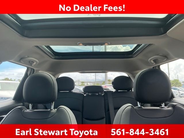 Used 2023 Gray MINI Signature image 15