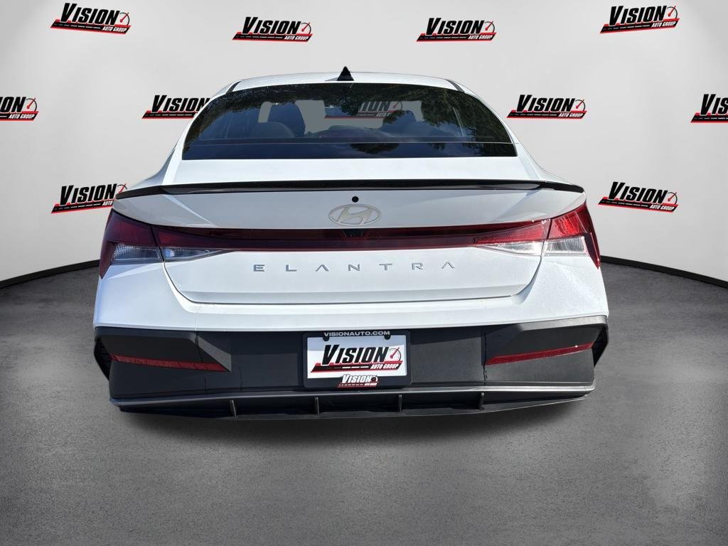 New 2026 White Hyundai SEL Sport image 6