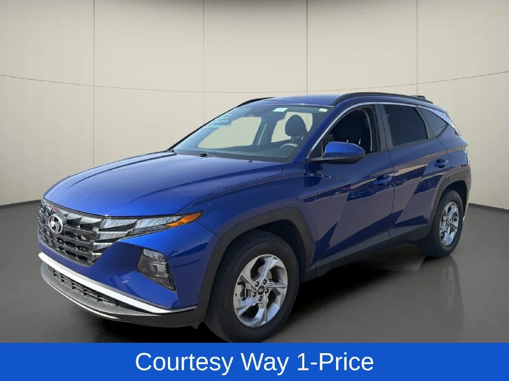 Used 2024 Blue Hyundai SEL image 4