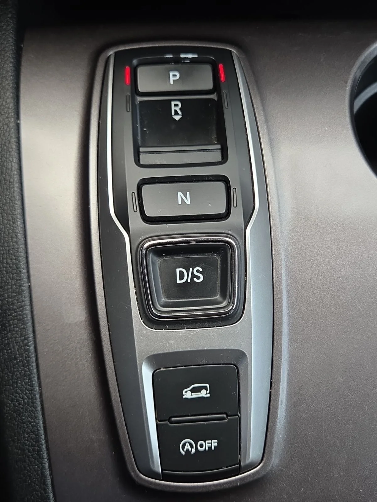 Used 2021 Silver Honda EX-L image 24