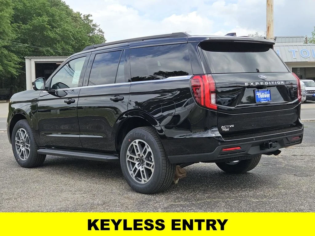 New 2026 Agate Black Metallic Ford Active image 7