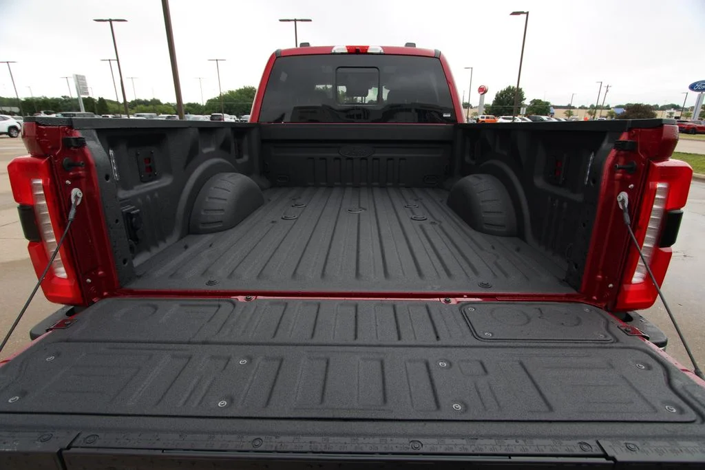 New 2026 Ruby Red Metallic Tinted Clearcoat Ford F-250® Lariat® image 54