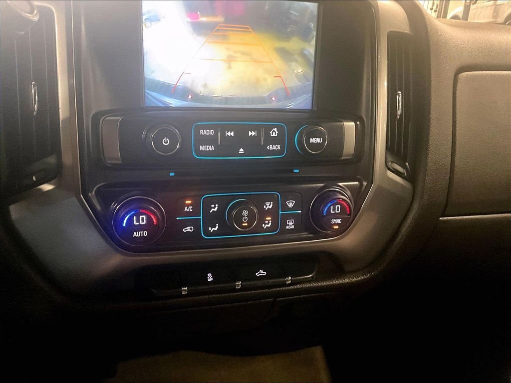Used 2016 Red Chevrolet LT image 25