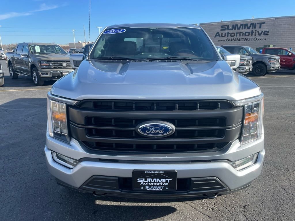 Used 2022 Silver Ford Lariat image 28