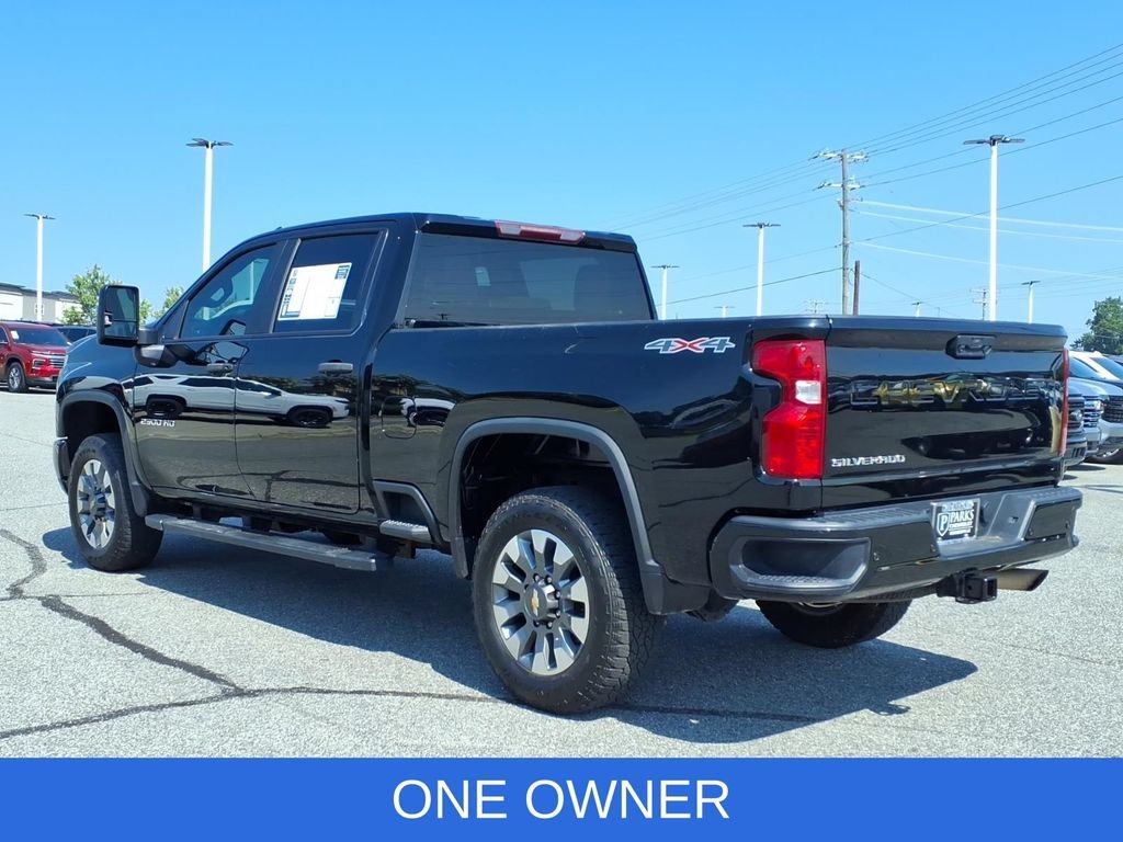 Used 2024 Black Chevrolet Custom image 2