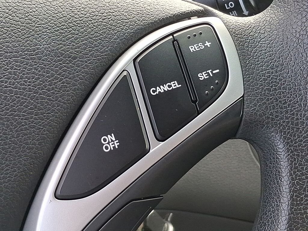 Used 2011 Black Hyundai GLS image 21